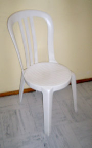 Cadeira de Plástico sem braço no Grande Méier